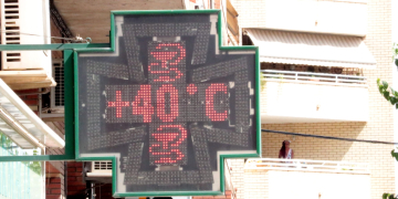 Vinebre supera els 40ºC i es converteix en el primer municipi català en assolir aquesta temperatura el 2023