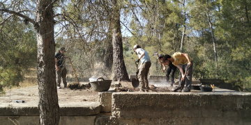 Nova campanya d’excavacions arqueològiques als terrenys de la fàbrica d’Ercos a Flix