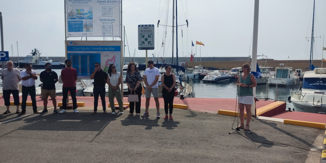 L’Ametlla de Mar hissa les set banderes blaves del municipi