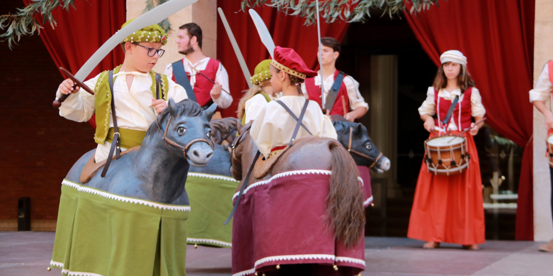 Llogar vestits a la Festa del Renaixement; una opció per endinsar-se i viure la festa de forma completa