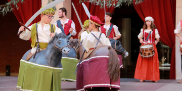 Llogar vestits a la Festa del Renaixement; una opció per endinsar-se i viure la festa de forma completa