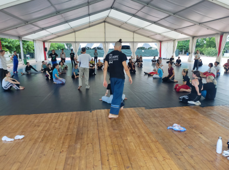 El Deltebre Dansa comença una nova edició amb els tallers professionals