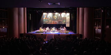 Al Di Meola i la seva guitarra fan vibrar el Felip Pedrell de Tortosa 