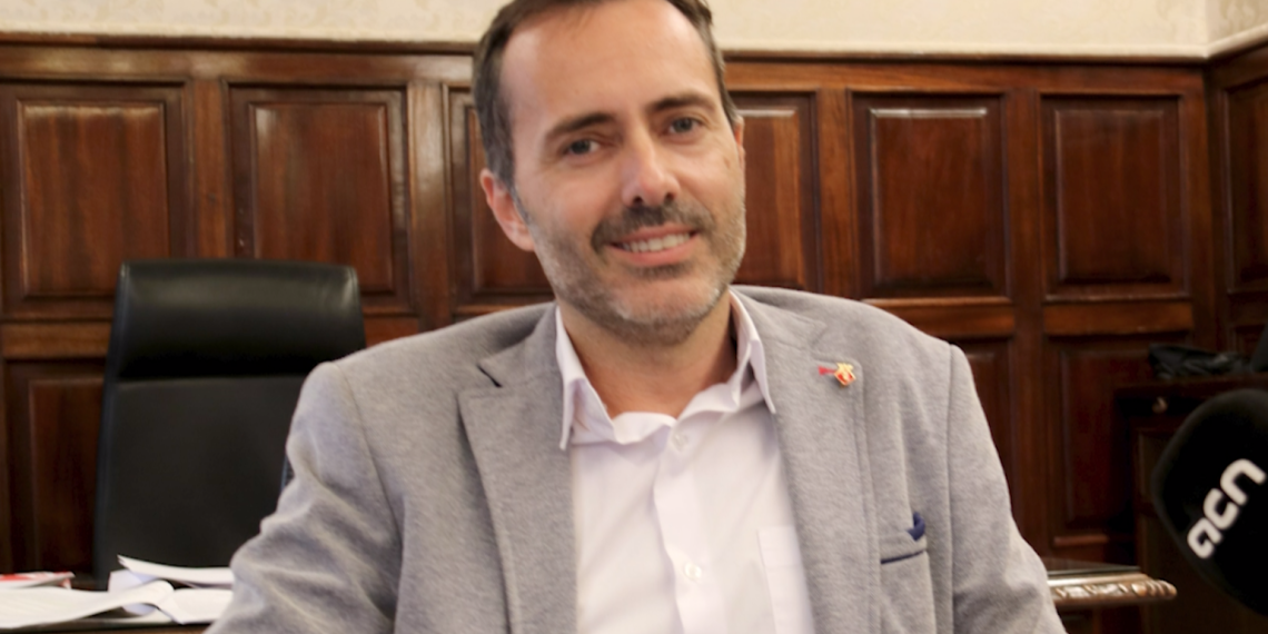 Jordan denuncia un traspàs difícil i demana una oposició constructiva