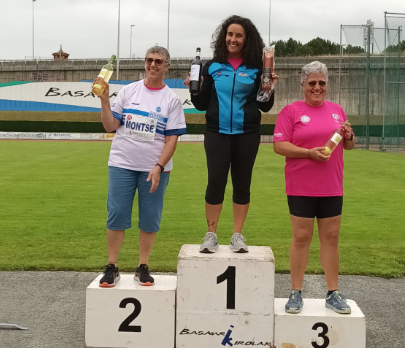 Mariajo Descarrega, de la UA Montsià, tercera al Pentatló Màster de llançaments