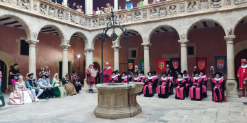 XXVI Festa del Renaixement. Cerimònia de lliurament dels estandars de famílies nobles