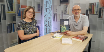 Clàudia Pallisé, a Tens Un Racó Dalt del Món