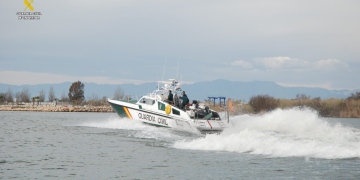 Rescaten quatre persones que es trobaven a la deriva a la costa de l’Ametlla de Mar
