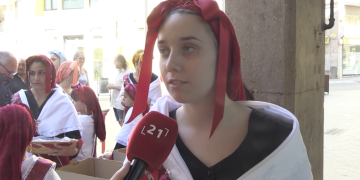 Així viuen les pubilles i pubilletes el repartiment del panoli de la Cinta