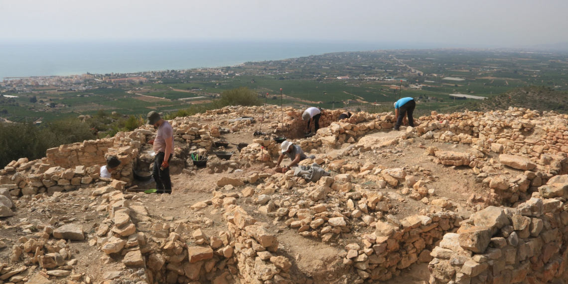 Els arqueòlegs volen demostrar que el jaciment de Sant Jaume d’Alcanar era una factoria fenícia