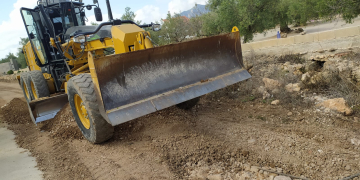 Unió de Pagesos celebra les pluges però critica que els camins són barrancs per culpa del veïnat