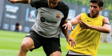 El FC Barcelona d’Oriol Romeu i el Girona d’Aleix Garcia reprenen la Lliga