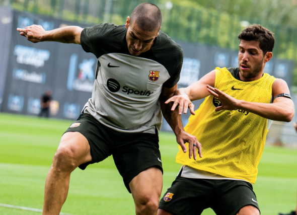 El FC Barcelona d’Oriol Romeu i el Girona d’Aleix Garcia reprenen la Lliga