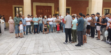 Tortosa fa un minut de silenci per les víctimes del terratrèmol del Marroc