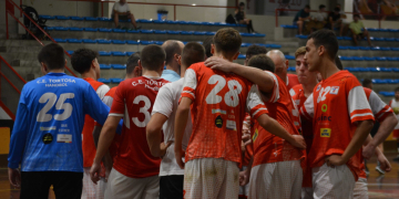 El CE Tortosa debutarà a la Tercera Catalana visitant la pista del Montmeló