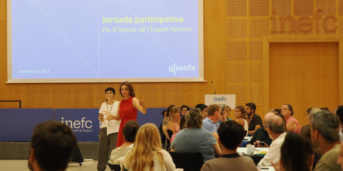 La Federació Catalana de Futbol participa en el Pla d’Impuls de l’Esport Femení de la Generalitat