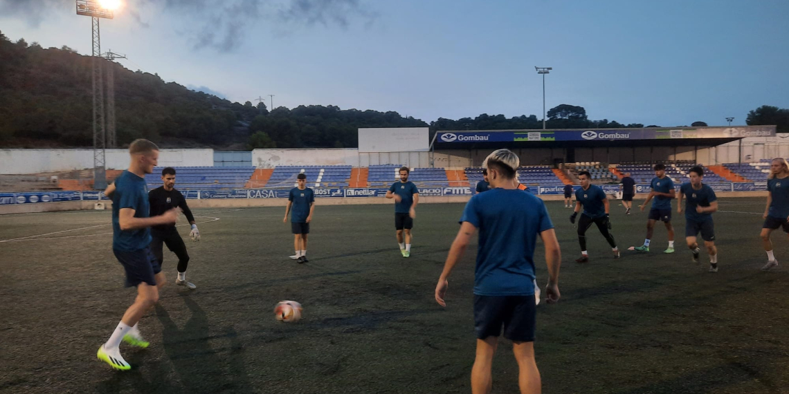 La UE Rapitenca buscarà la victòria a la jornada inaugural de la Tercera Federació davant el Vilafranca