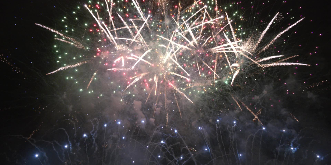 Monumental Castell de Focs d’Artifici de la Cinta 2023 a Tortosa