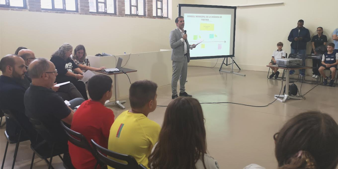 Tortosa constitueix el primer Consell de la Infància