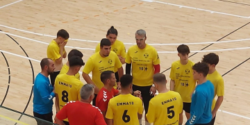 El sènior masculí de l’Handbol Amposta perd (38-35) contra el Sant Andreu