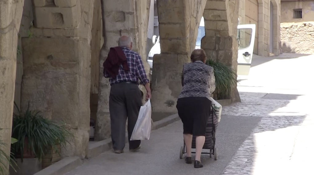 Per què les Terres de l’Ebre lideren el rànquing de rendes baixes de Catalunya?
