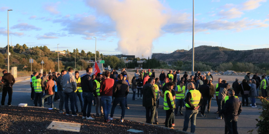 Tornen les protestes dels treballadors de les nuclears d’Ascó i Vandellòs