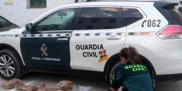 La Guàrdia Civil intervé onze quilos de picadura de tabac il·legal en una empresa de paqueteria d’Amposta