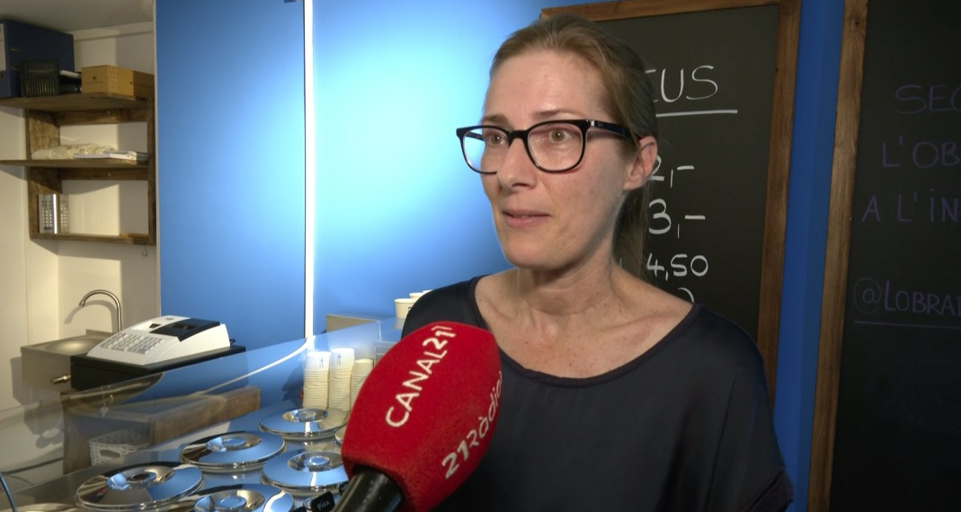 Una emprenedora alemanya obri amb èxit un obrador de gelats a la Ribera d’Ebre