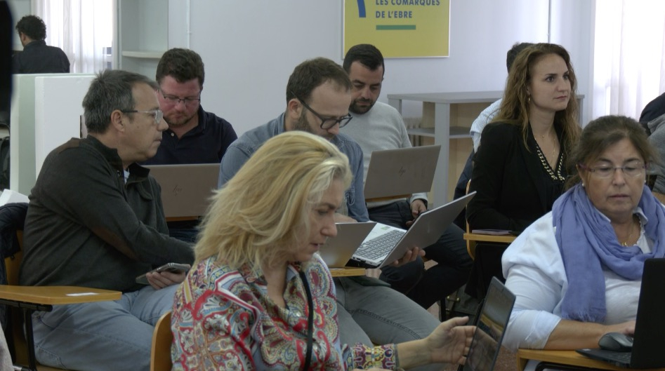 Els empresaris de l’Ebre aprenen com aplicar ChatGPT als seus negocis