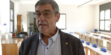 La Diputació de Tarragona ofereix un tast d’oli gratuït a l’Escola d’Art i Cultura de Tortosa