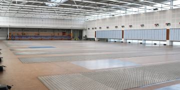 Amposta acull la primera Lliga Catalana d’esgrima per a totes les categories