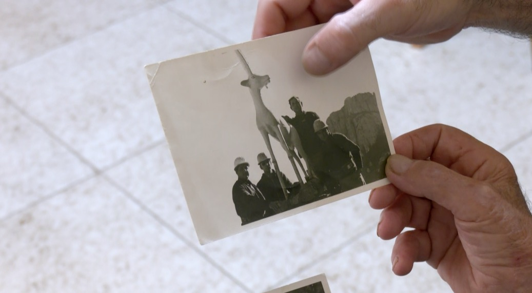 Com es va alçar la cabra que guarda els Ports?