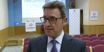 CaixaBank preveu un 2024 marcat per la desinflació i la baixada dels tipus d’interès