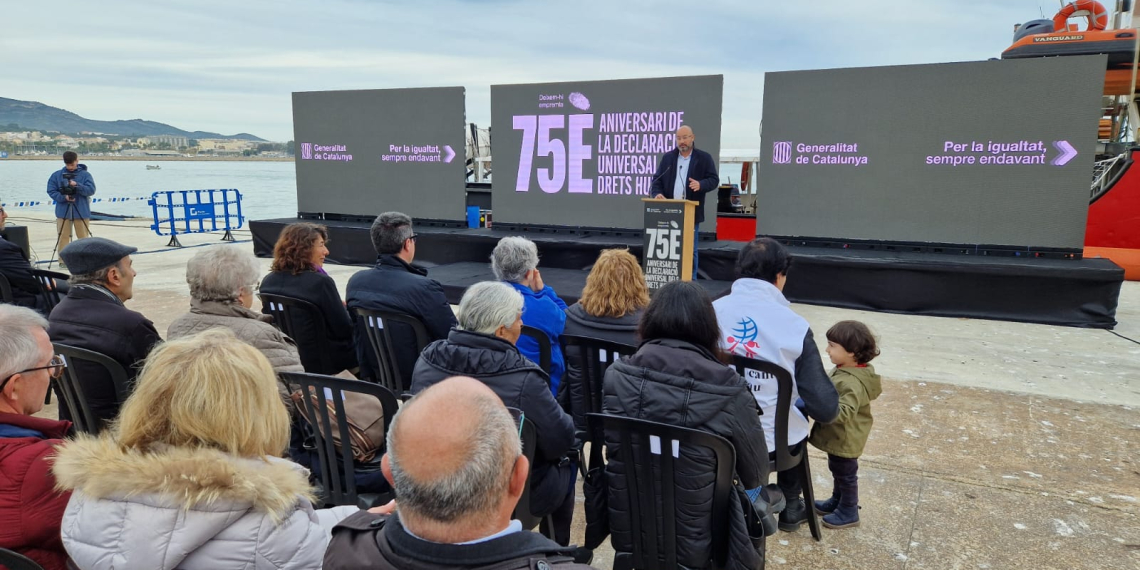 Igualtat i Feminismes homenatja tres entitats ebrenques defensores dels drets humans