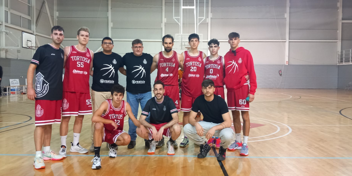 Clara derrota (59-91) del CB Cantaires-Tortosa contra el líder Bellpuig