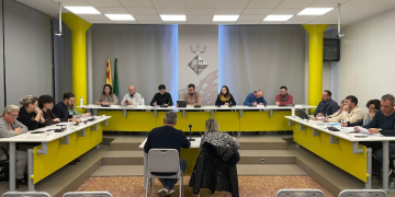 El ple de Deltebre diu no a la interconnexió de xarxes