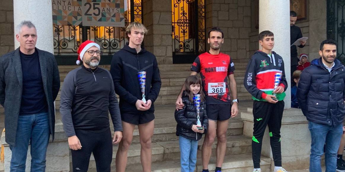 Amposta acomiada el 2023 trencant rècords amb la solidària de Sant Silvestre