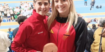 Andreea Sabou, or en salt de llargada al Català per Clubs ‘A’, amb mínima d’Espanya i rècord del campionat