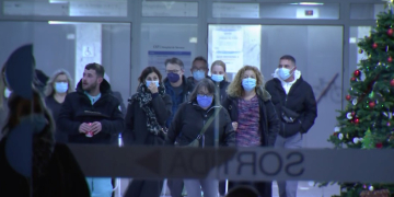 La mascareta torna a ser obligatòria als centres sanitaris a partir d’aquest dilluns