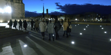 Tortosa realitza la primera marxa exploratòria feminista per detectar espais insegurs