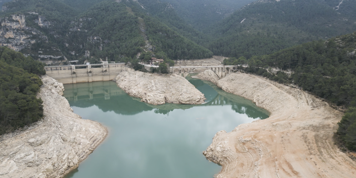 Alerta entre els regants pel pantà d’Ulldecona: ‘La situació és dramàtica’