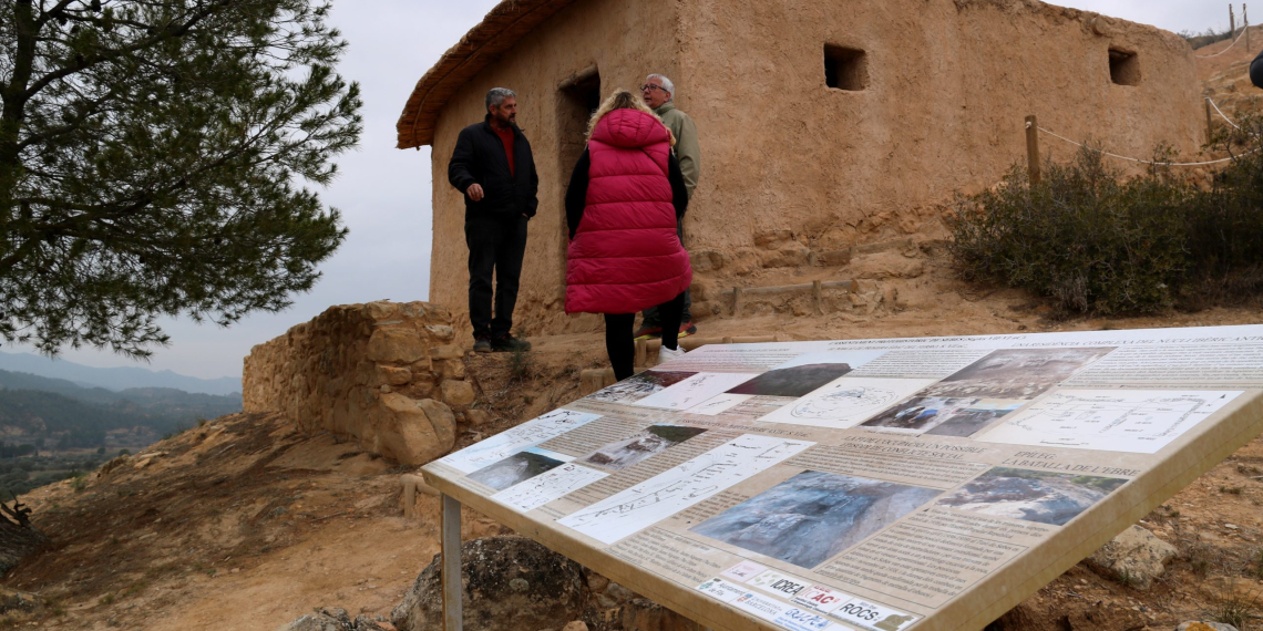 El jaciment de Sebes debat com integrar els vestigis de la Guerra Civil