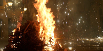 Presentació de la 29a edició de la Passió de Vilalba dels Arcs i Encesa de la foguera de Sant Sebastià