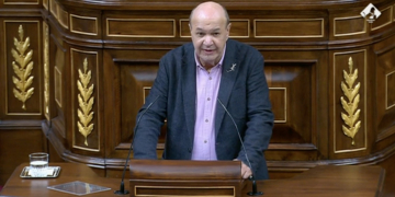 Pas endavant al Congrés per garantir la presència de caixers als municipis més petits