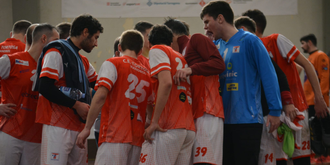 El CE Tortosa perd clarament (40-20) a la pista de l’Egara B