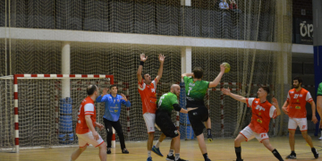 La Rapitenca aconsegueix una gran victòria (2-1) contra La Pobla i segueix somiant amb la salvació