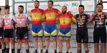 Catalunya, amb el moranovenc Manu Usach, or a la velocitat per equips de l’Estatal de ciclisme