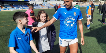 La Rapitenca aconsegueix una gran victòria (2-1) contra La Pobla i segueix somiant amb la salvació