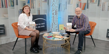 Maria Lluïsa Amorós, a Tens Un Racó Dalt del Món