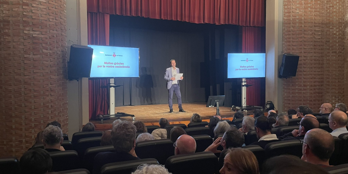 Audiència pública de l’alcalde de Tortosa, Jordi Jordan